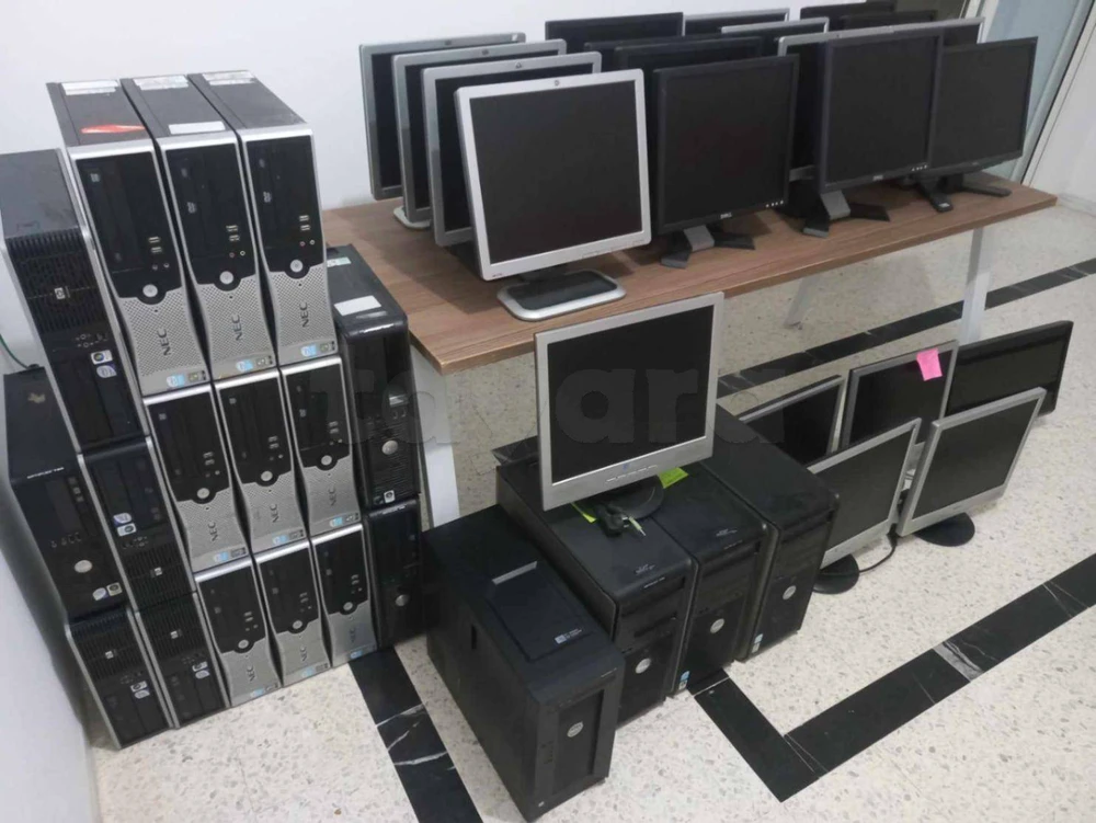 Des Pc NEC /HP/ Dell /2Géga Excellente Etat