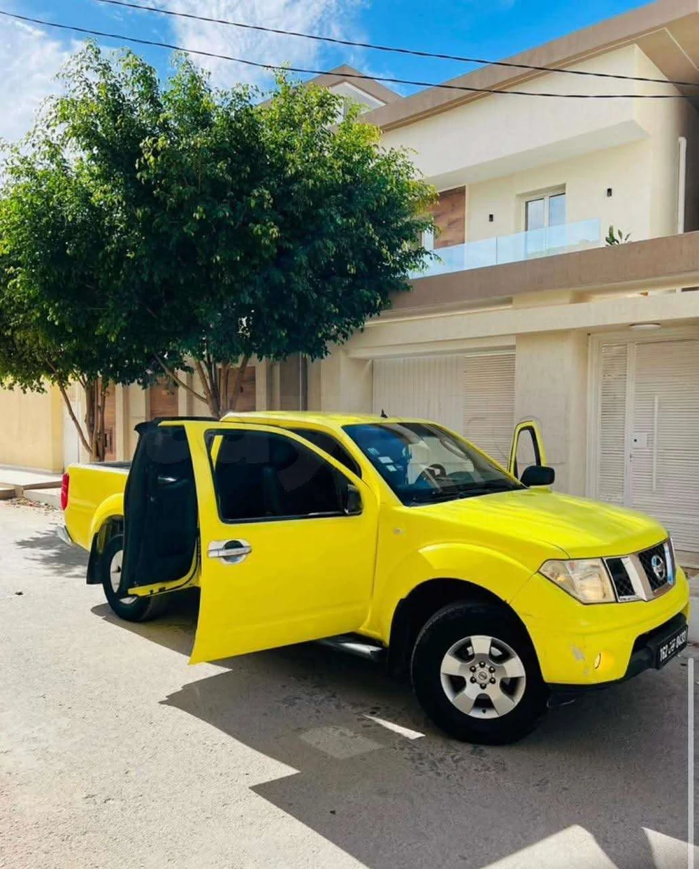 Carte voiture Nissan Navara