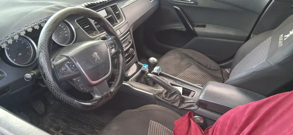 Carte voiture Peugeot 508