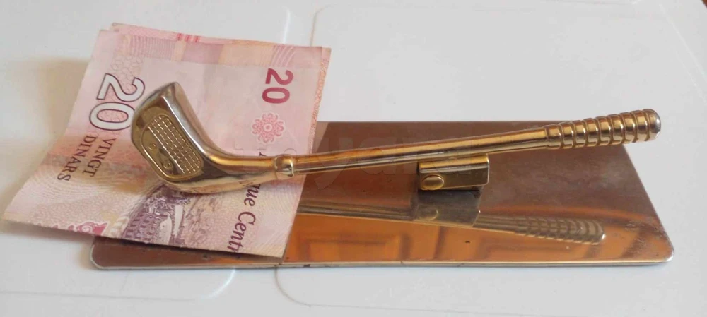 Objets de décoration Bureau ( bâton de golf)