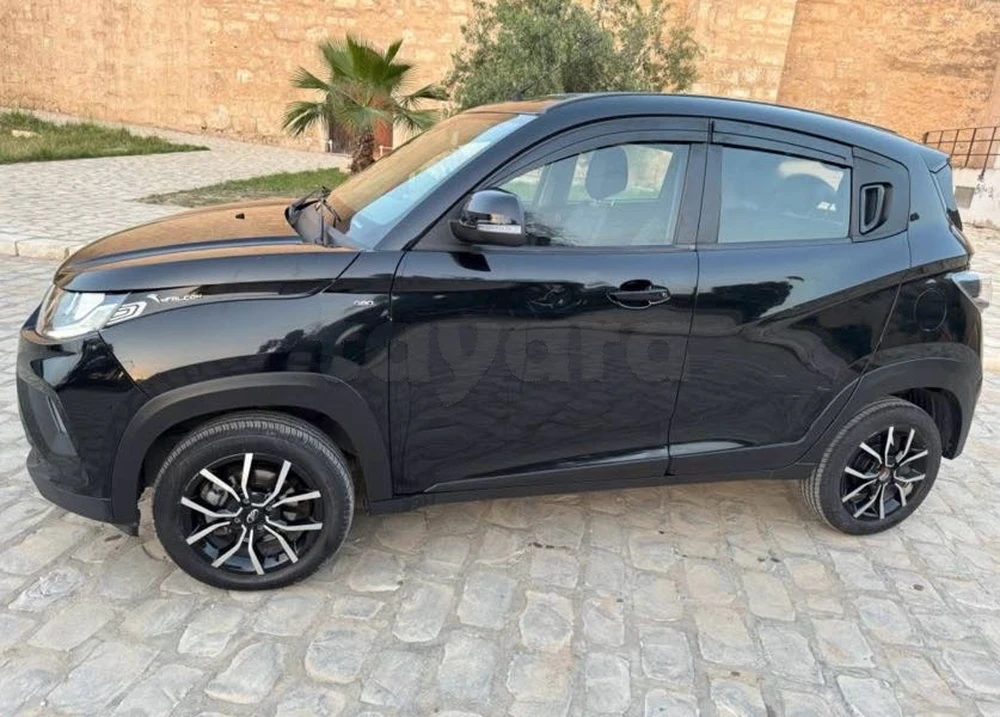Mahindra Hover