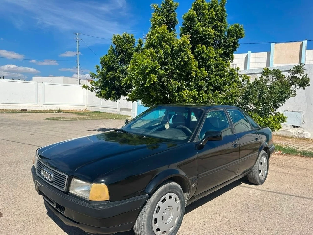 Audi 80