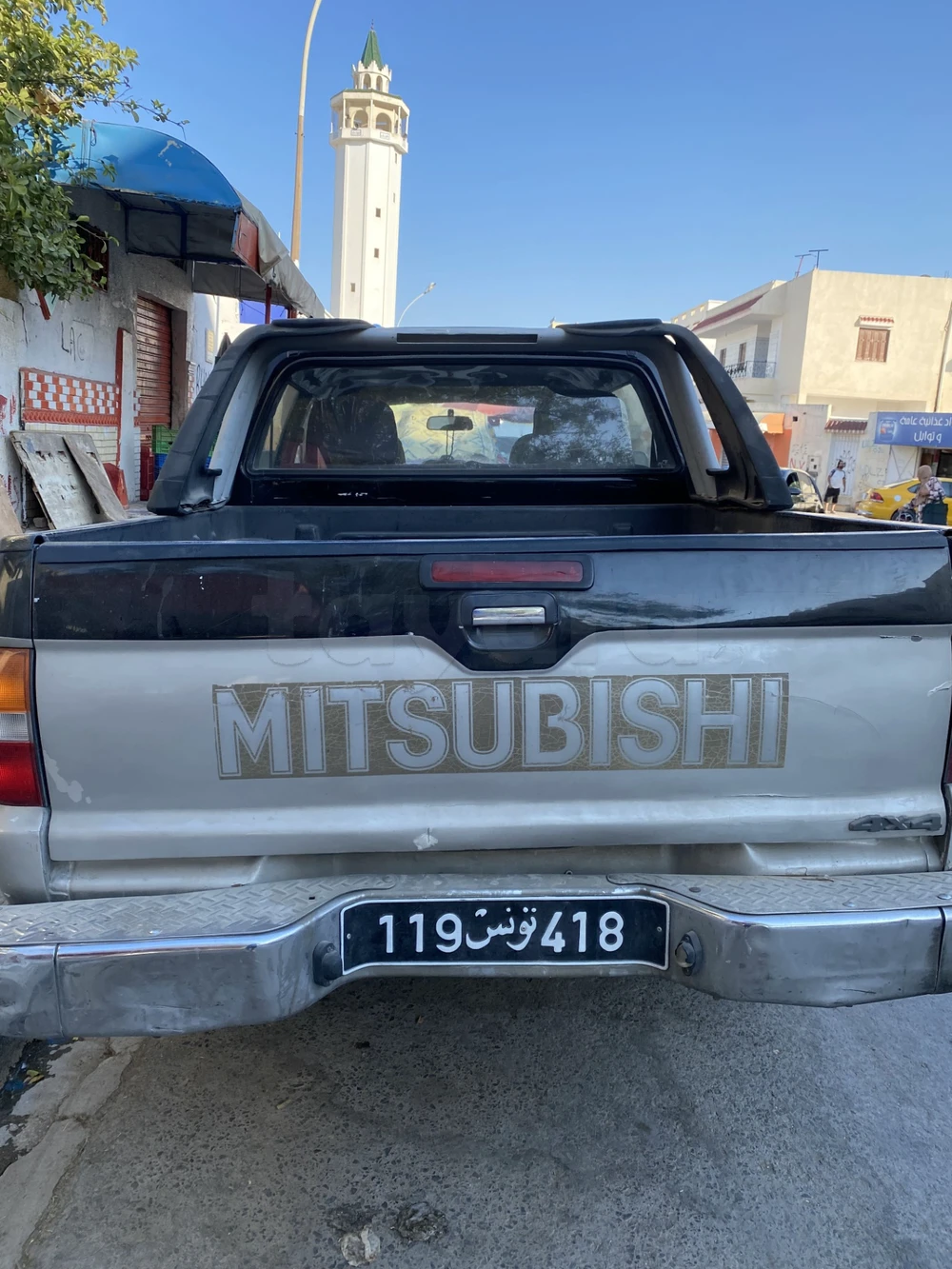 Carte voiture Mitsubishi L200