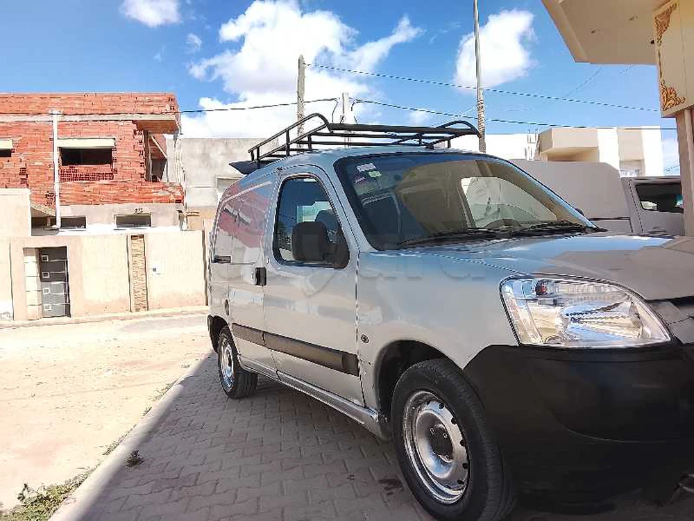 Carte voiture Peugeot Partner