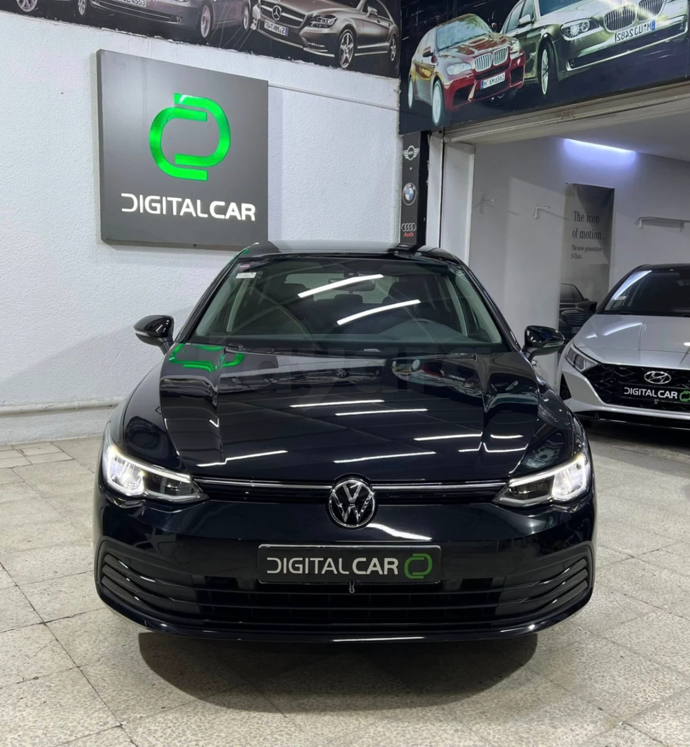 Volkswagen Golf 8