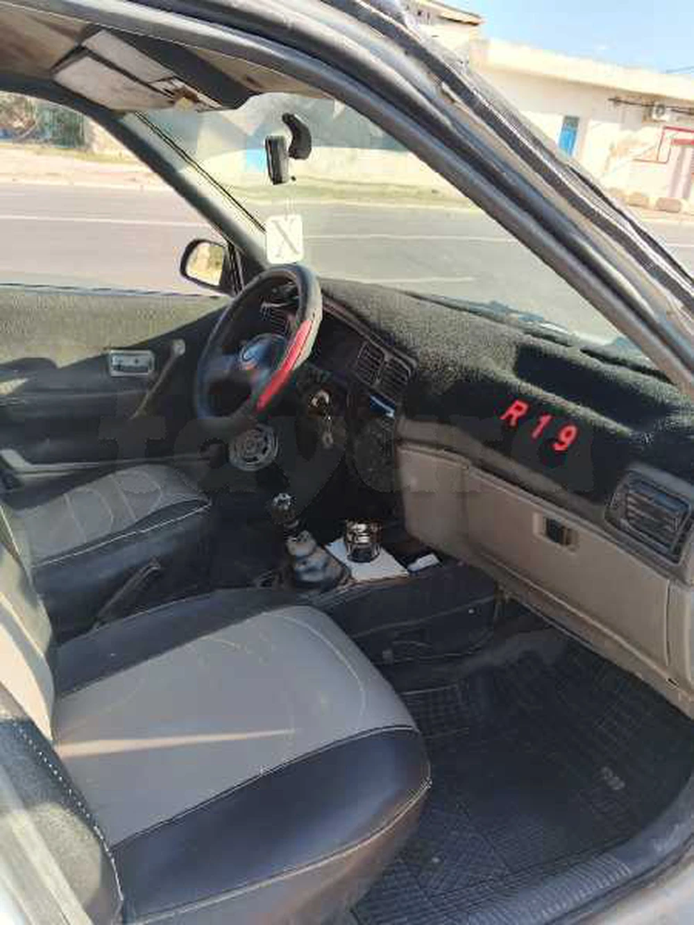 Carte voiture Renault 19