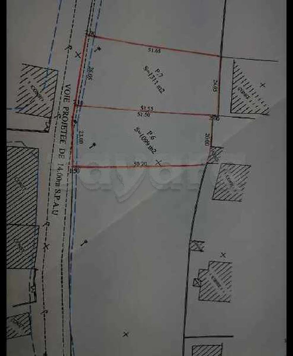 terrain à route gabes