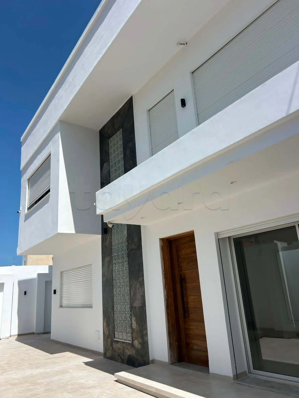 Une villa à vendre situé au rue 14 janvier Bizerte
