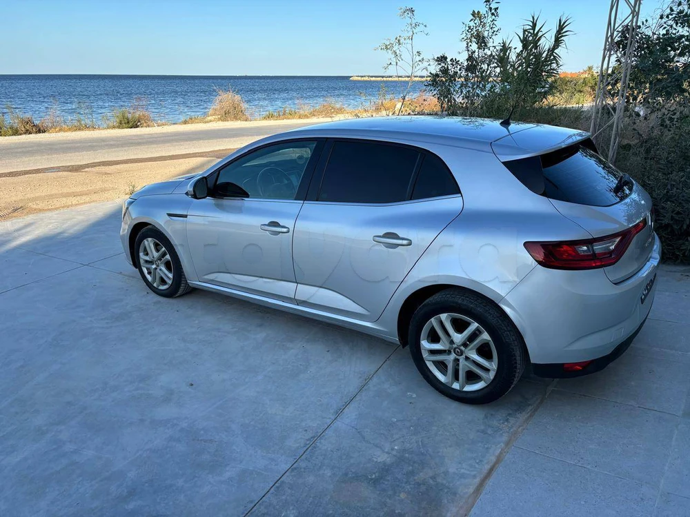 Carte voiture Renault Megane