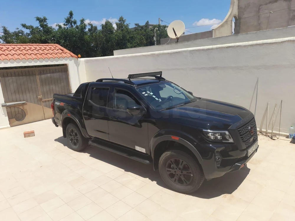 Carte voiture Nissan Pick up