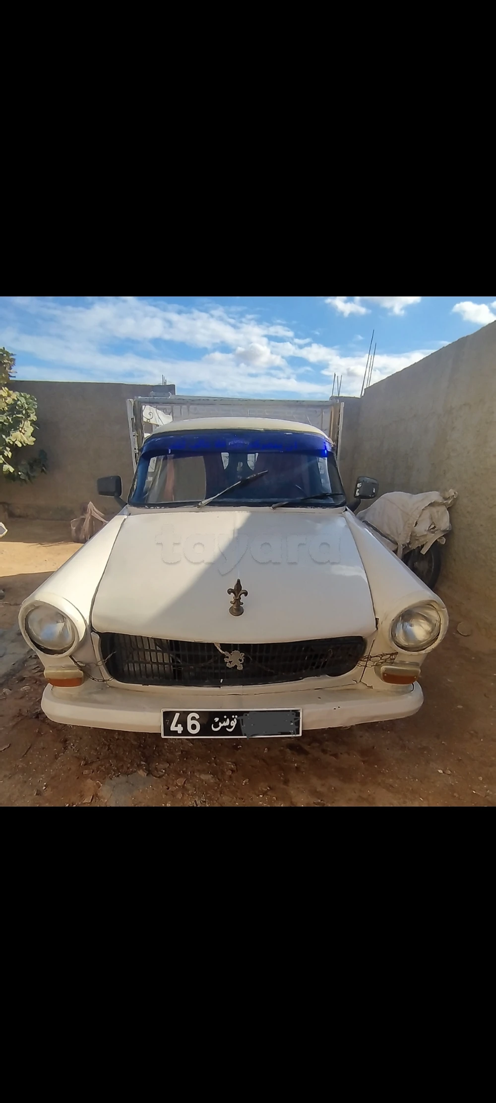 Peugeot 404
