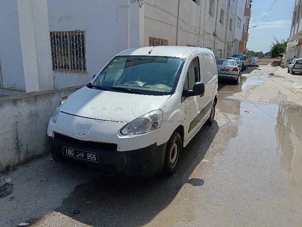 Carte voiture Peugeot Partner