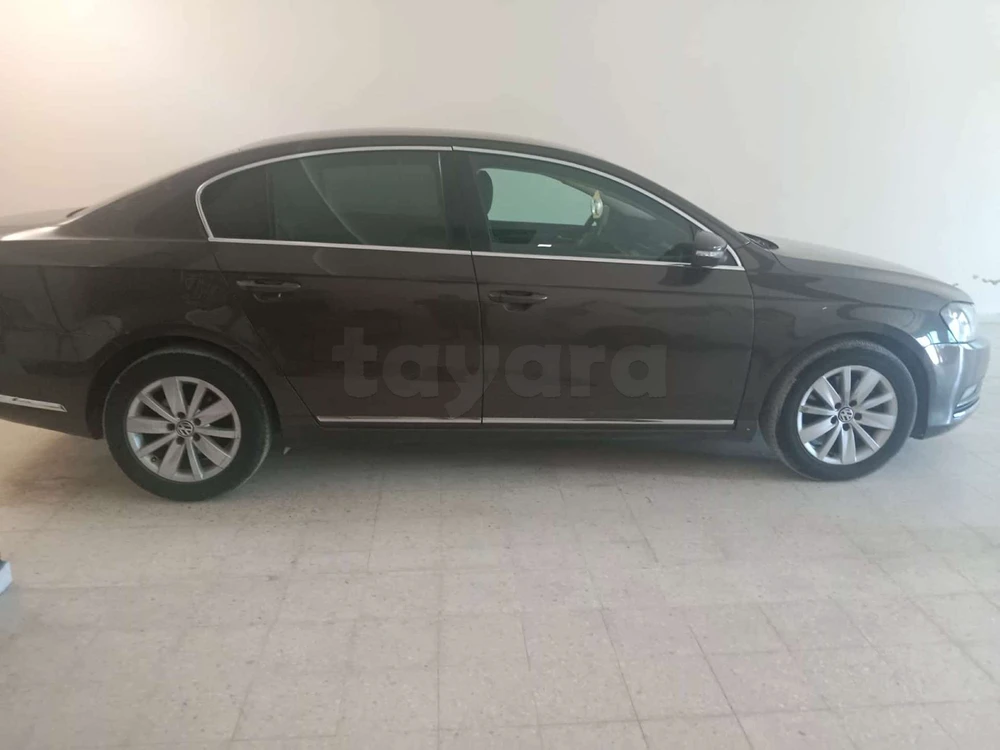 Carte voiture Volkswagen Passat