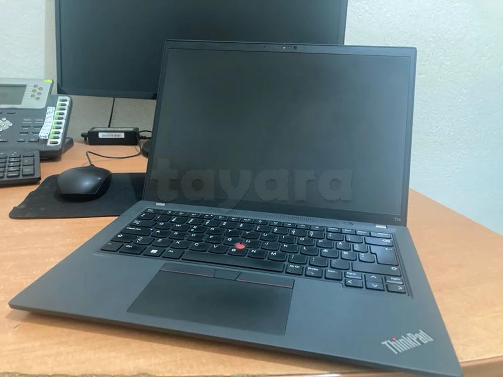 Lenovo Thinkpad T14 Gen 4 i7 13th 16 Ram DDR5. 500 Nvme