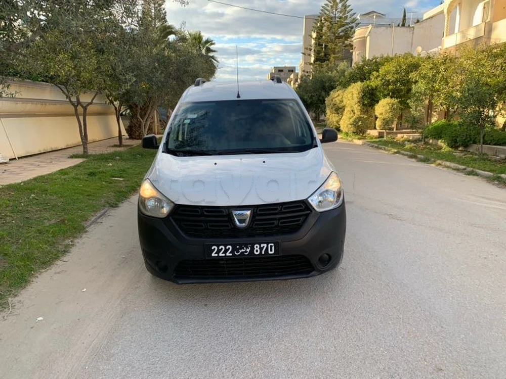 Carte voiture Dacia Dokker