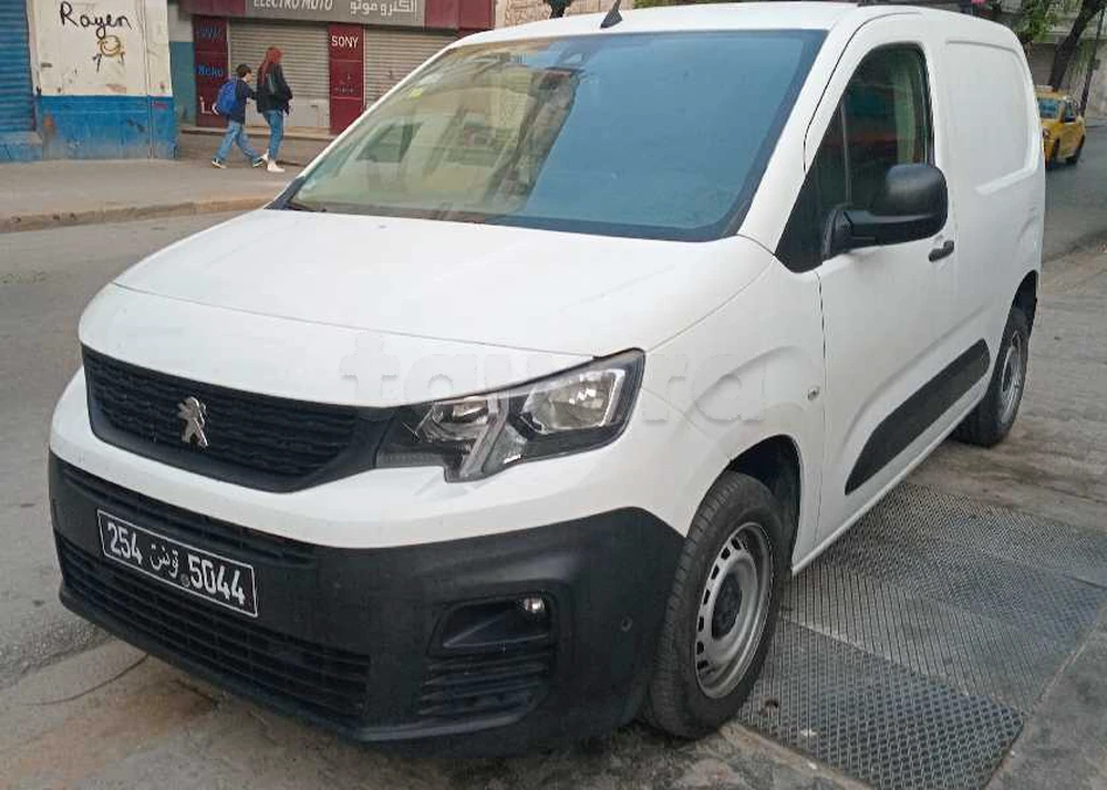 Carte voiture Peugeot Partner