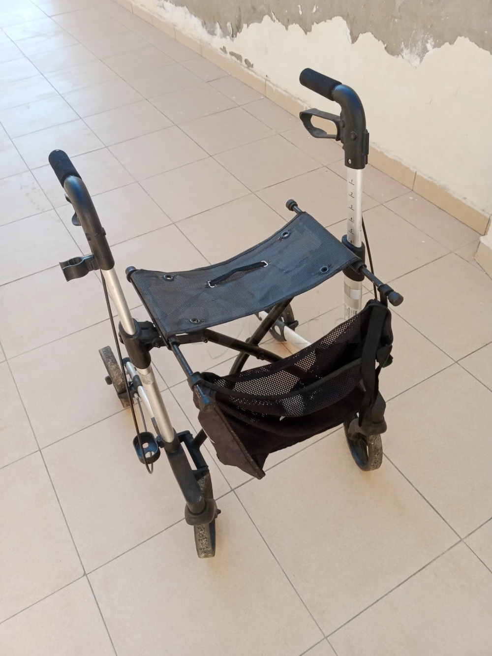 Deambulateur importe bonne occasion