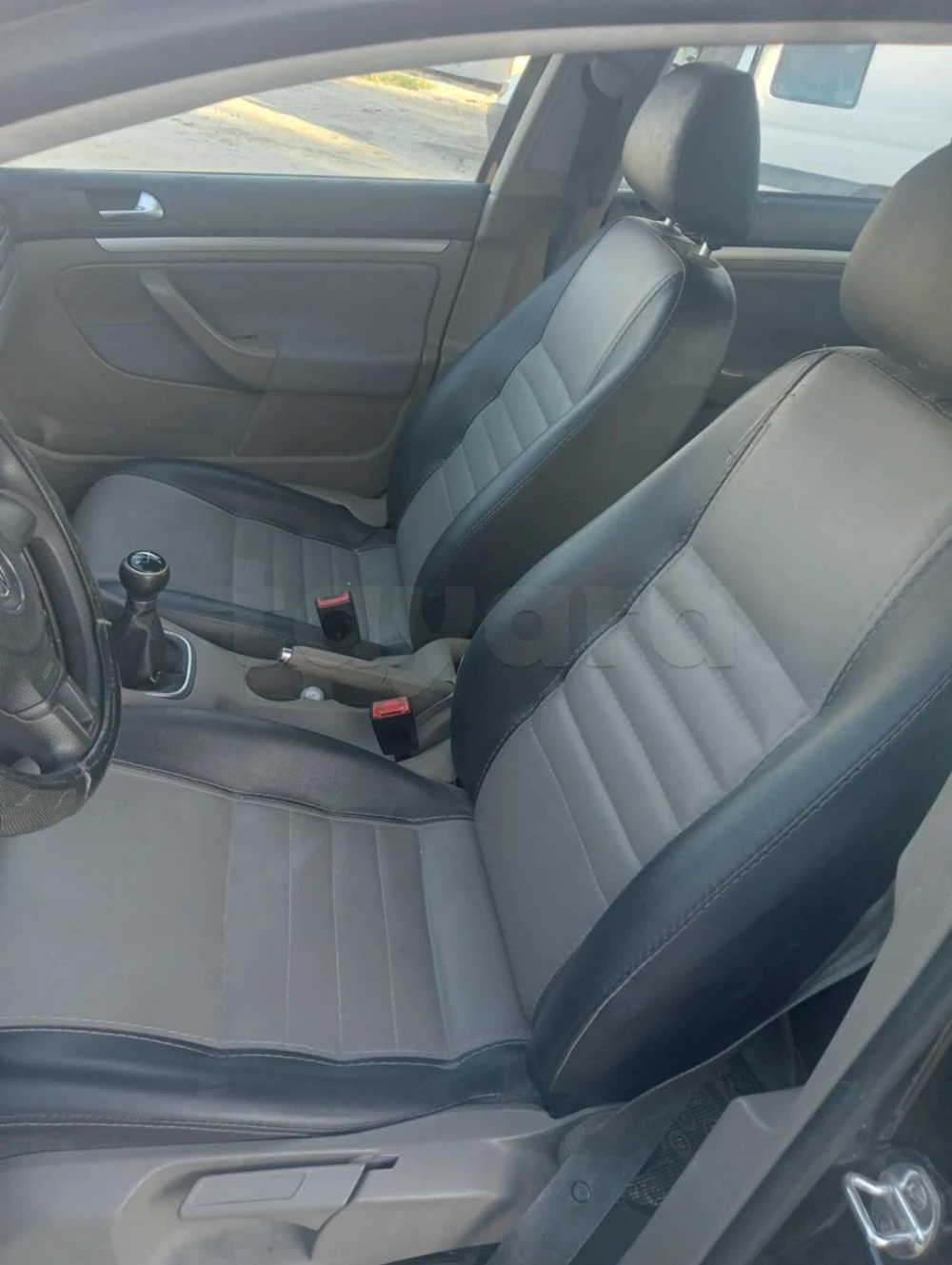 Carte voiture Volkswagen Jetta