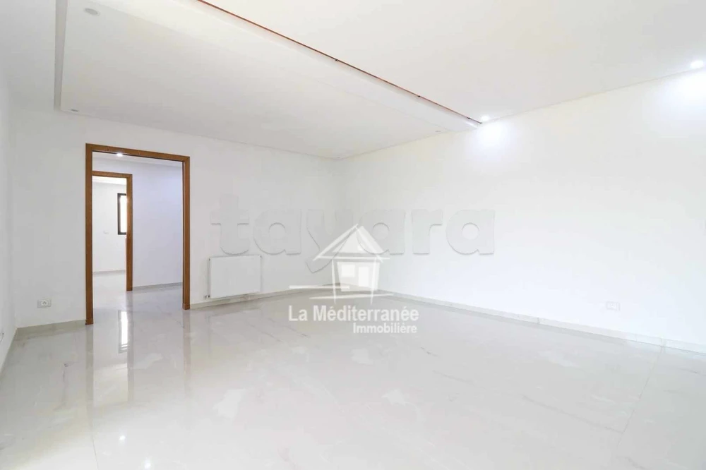 à louer appartement s2 hst a Manouba