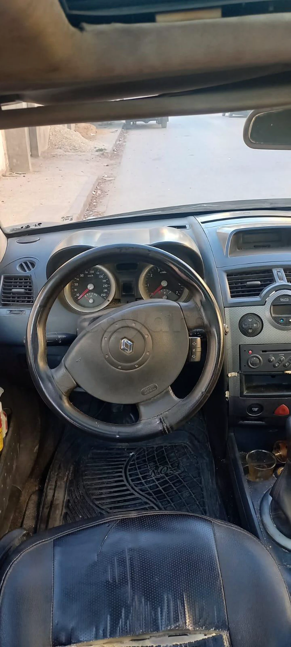 Carte voiture Renault Megane