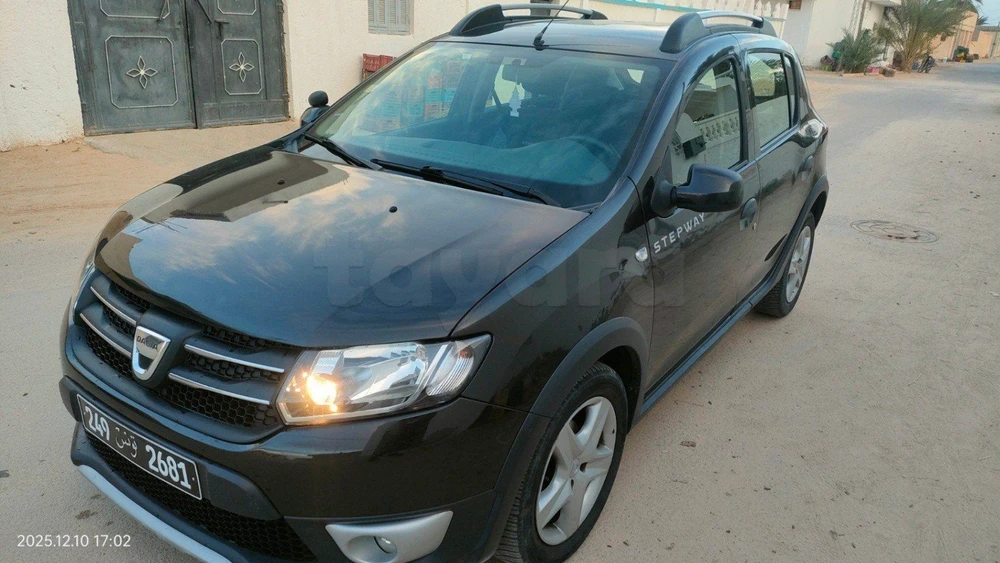 Carte voiture Dacia Sandero