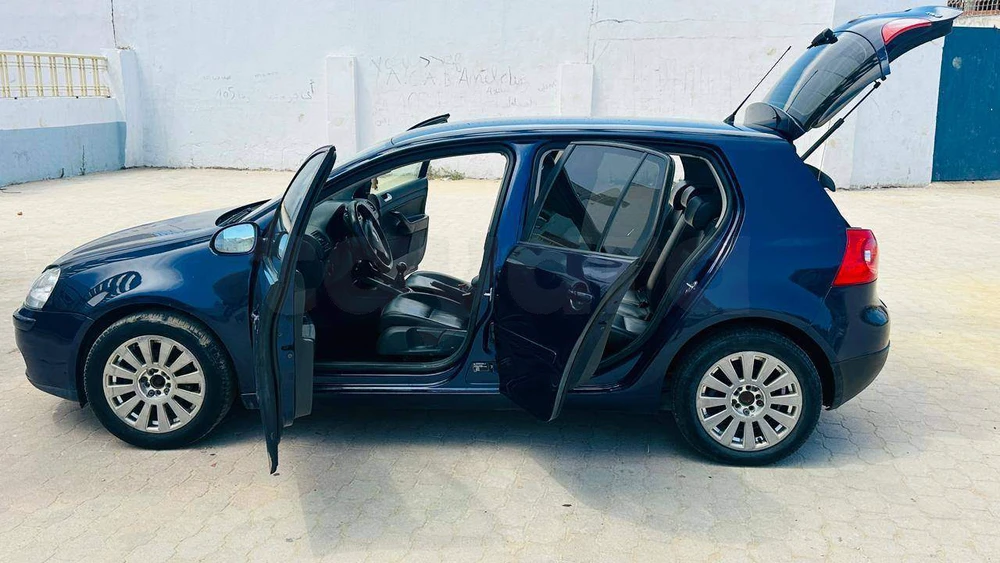 Carte voiture Volkswagen Golf 5