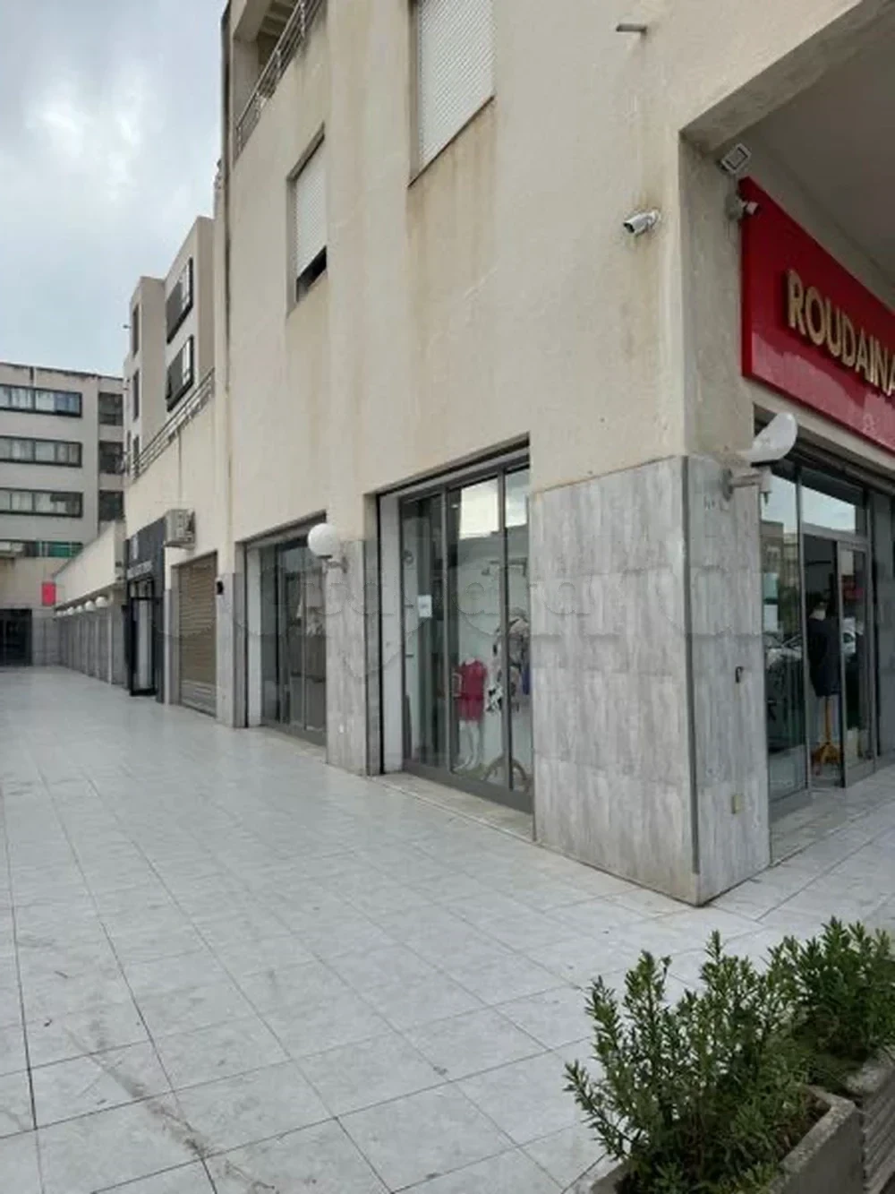 à vendre un FC à l'Aouina