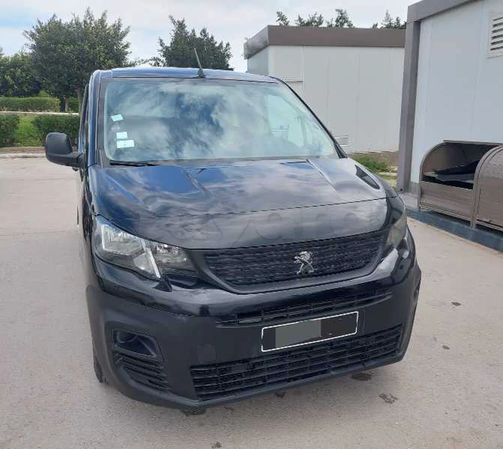 Carte voiture Peugeot Partner