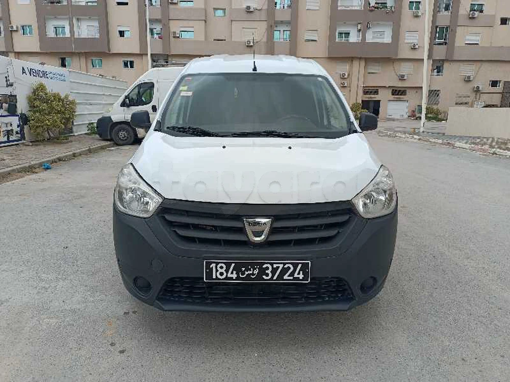 Carte voiture Dacia Dokker