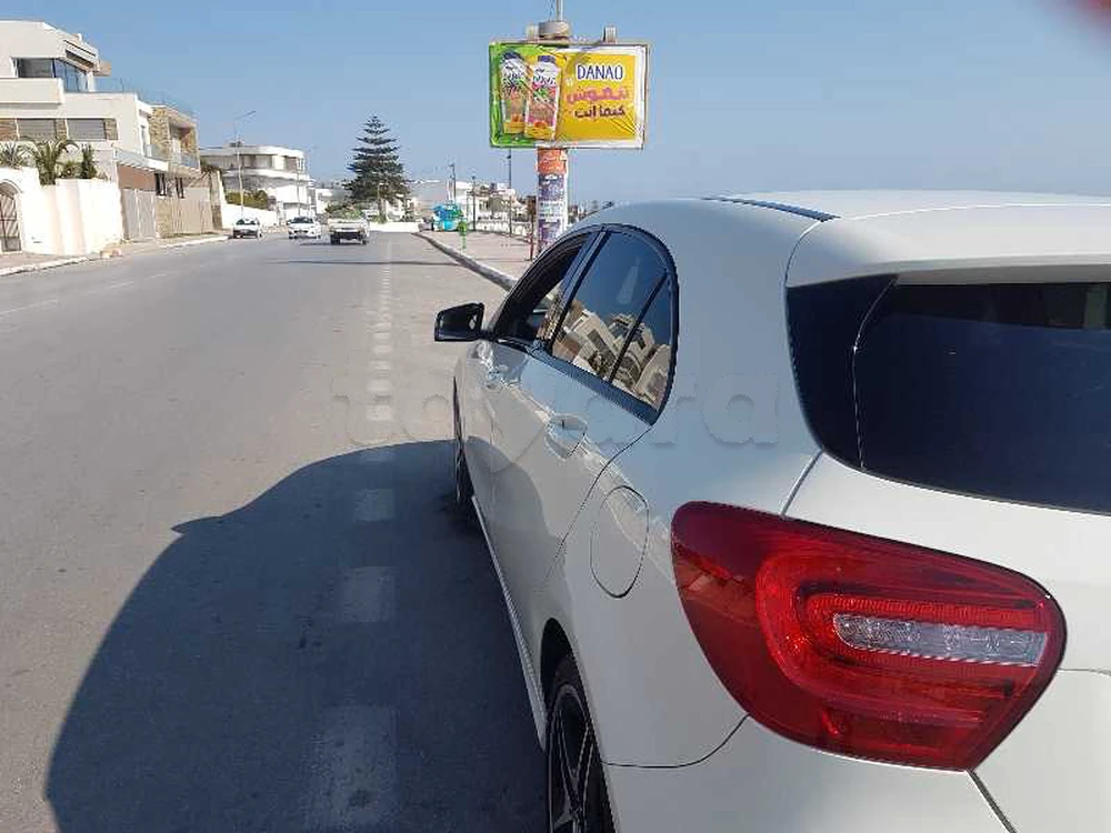 Carte voiture Mercedes-Benz Classe A