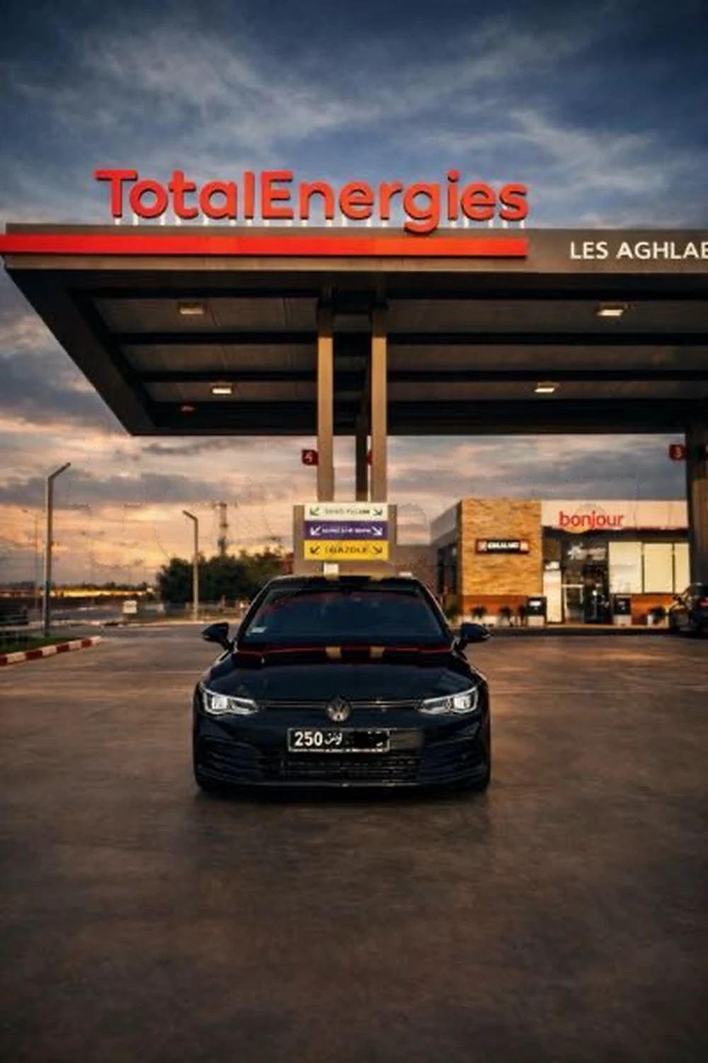 Carte voiture Volkswagen Golf 8