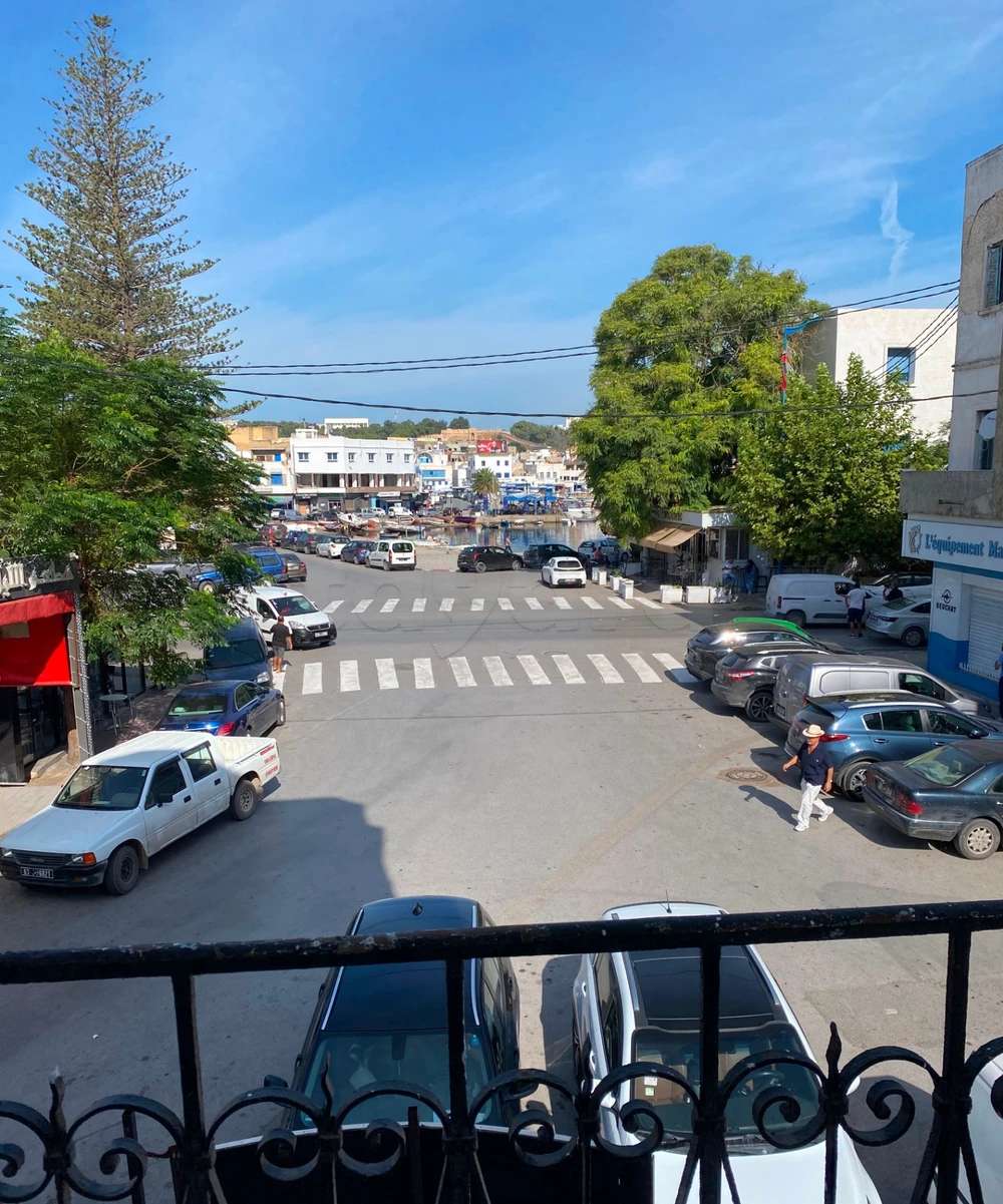 A louer Un appartement pour usage bureautique au Centre Ville Bizerte à coté de Vieux Port