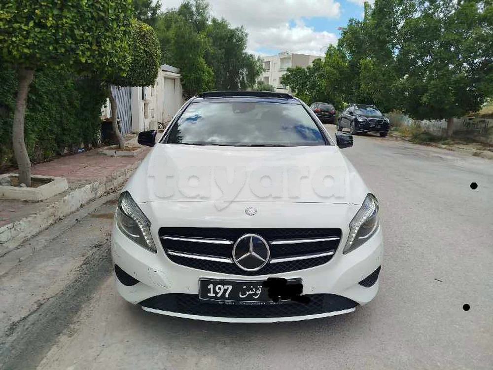 Carte voiture Mercedes-Benz Classe A