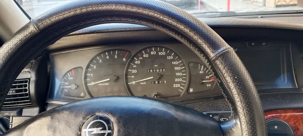 Opel Omega