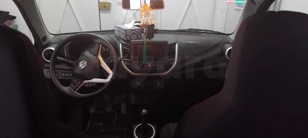 Carte voiture Suzuki Celerio