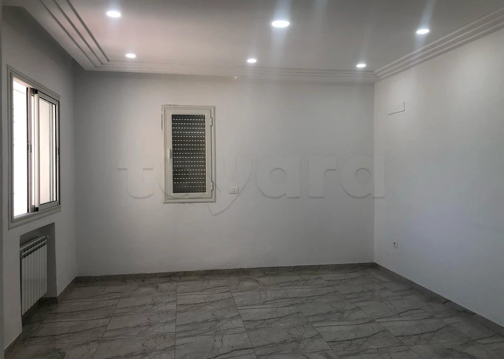 A louer à l'année à Hammamet nord un appartement S+1