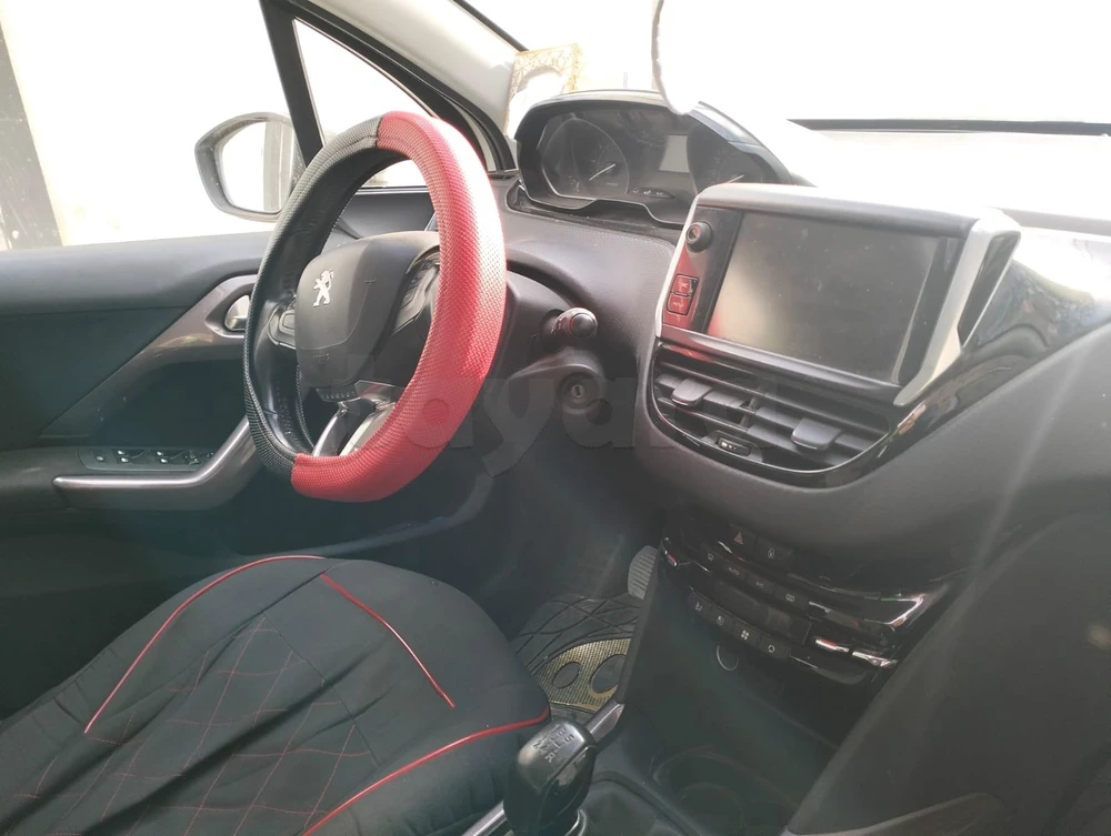 Carte voiture Peugeot 2008