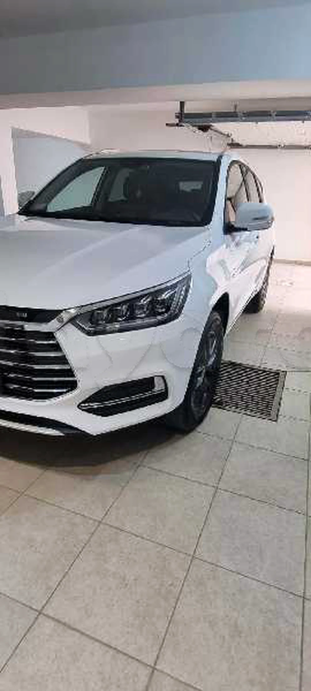 BYD F1