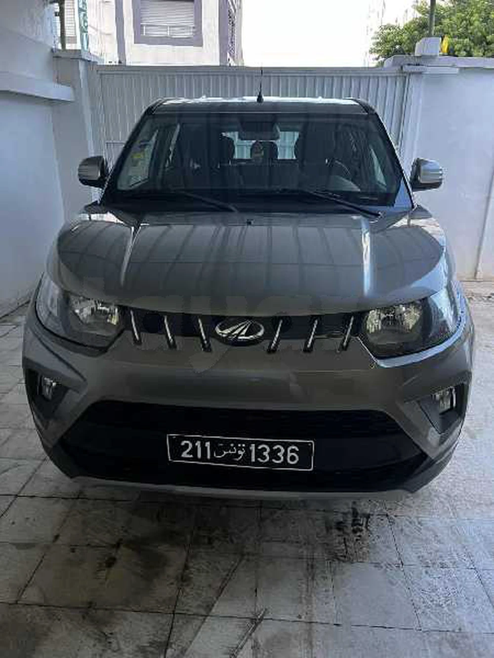 Carte voiture Mahindra Hover