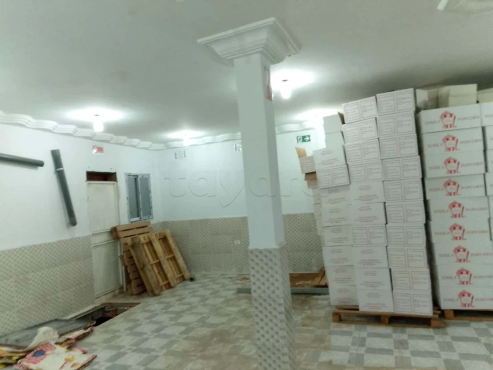 Location d'un espace commercial a Testour