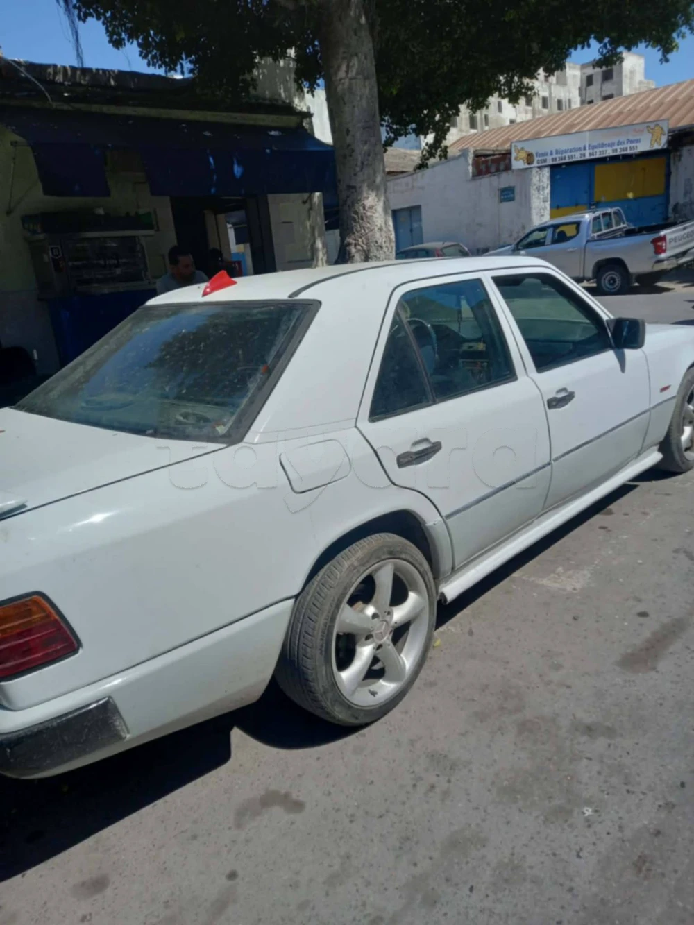 Mercedes-Benz 250