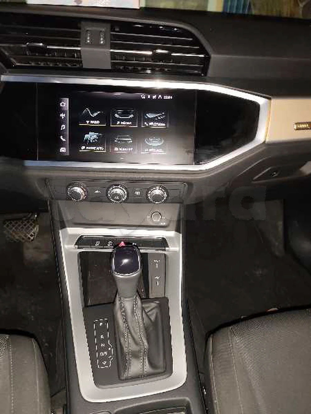 Carte voiture Audi Q3