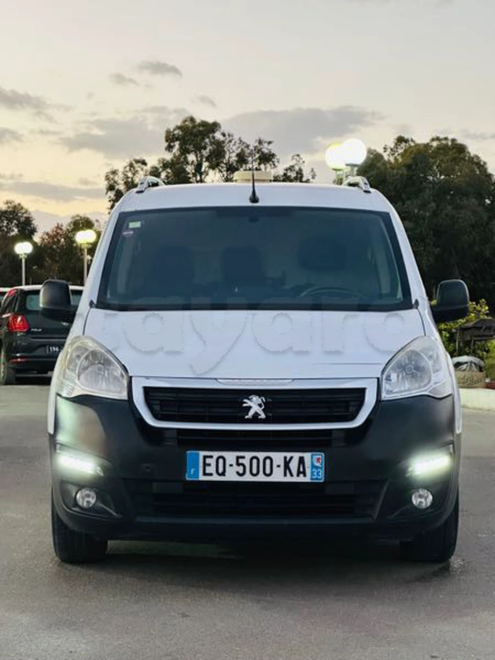 Carte voiture Peugeot Partner