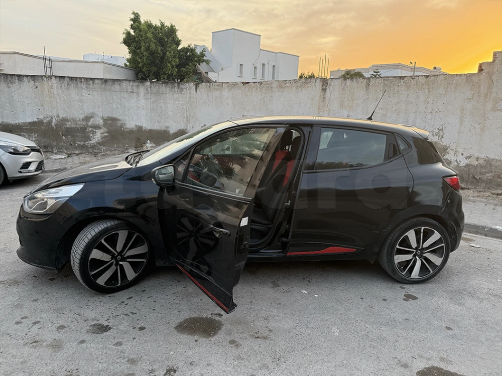 Carte voiture Renault Clio