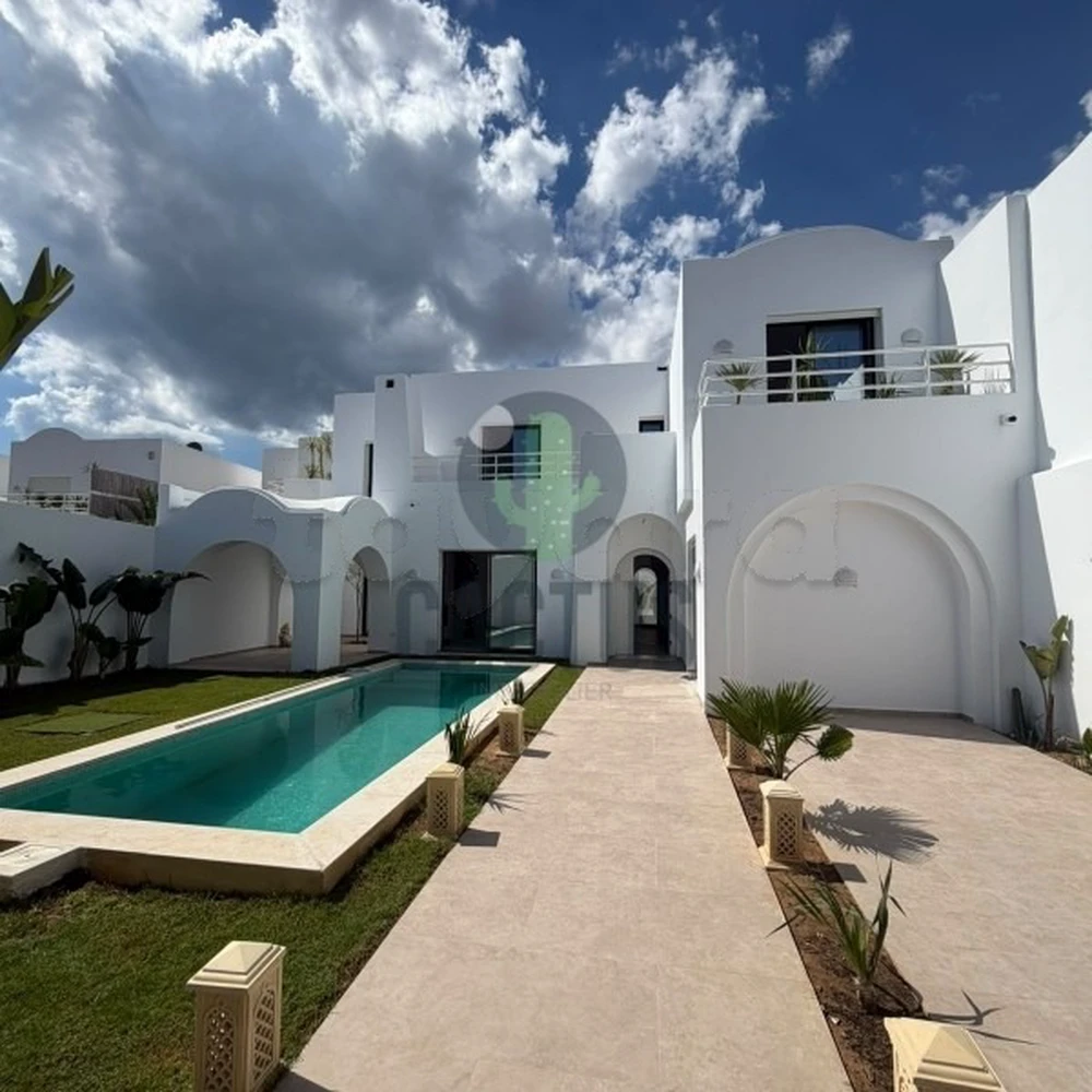 À Vendre : Villa de Style Néo-Oriental à Craxi Hamammet nord