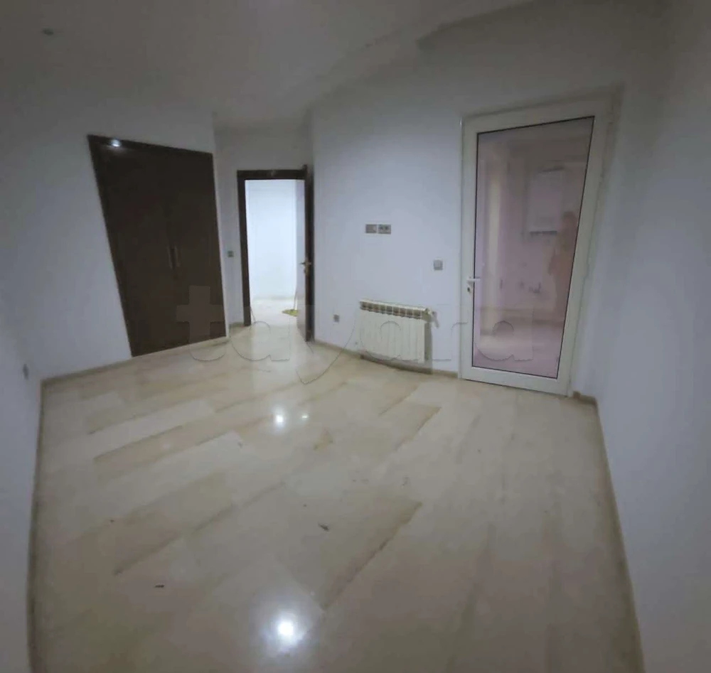 A Louer s+1 à la Soukra prés lc waikiki
