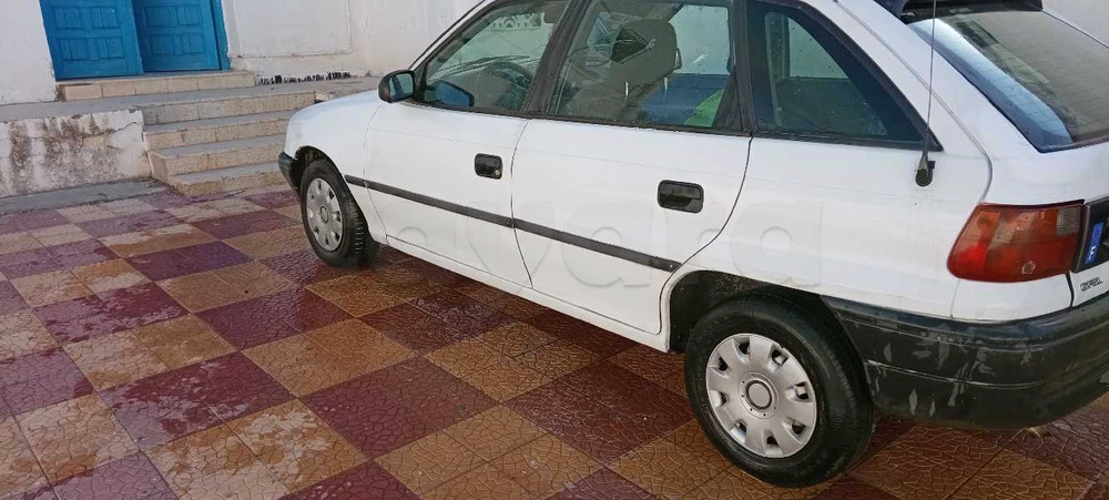 Carte voiture Opel Astra