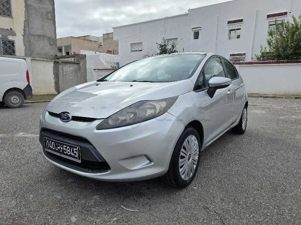 Carte voiture Ford Fiesta