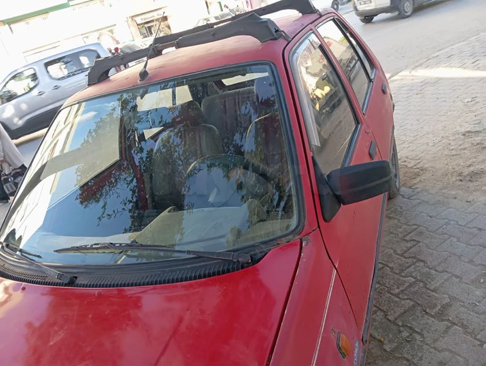 Peugeot 205