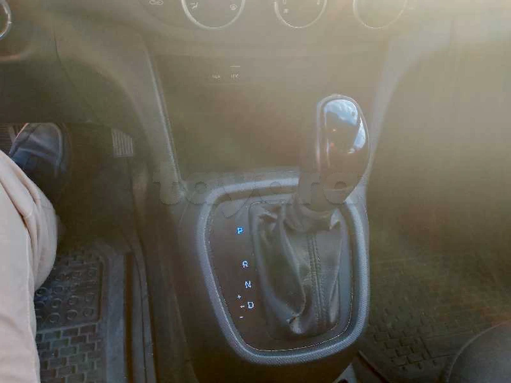 Carte voiture Hyundai i10